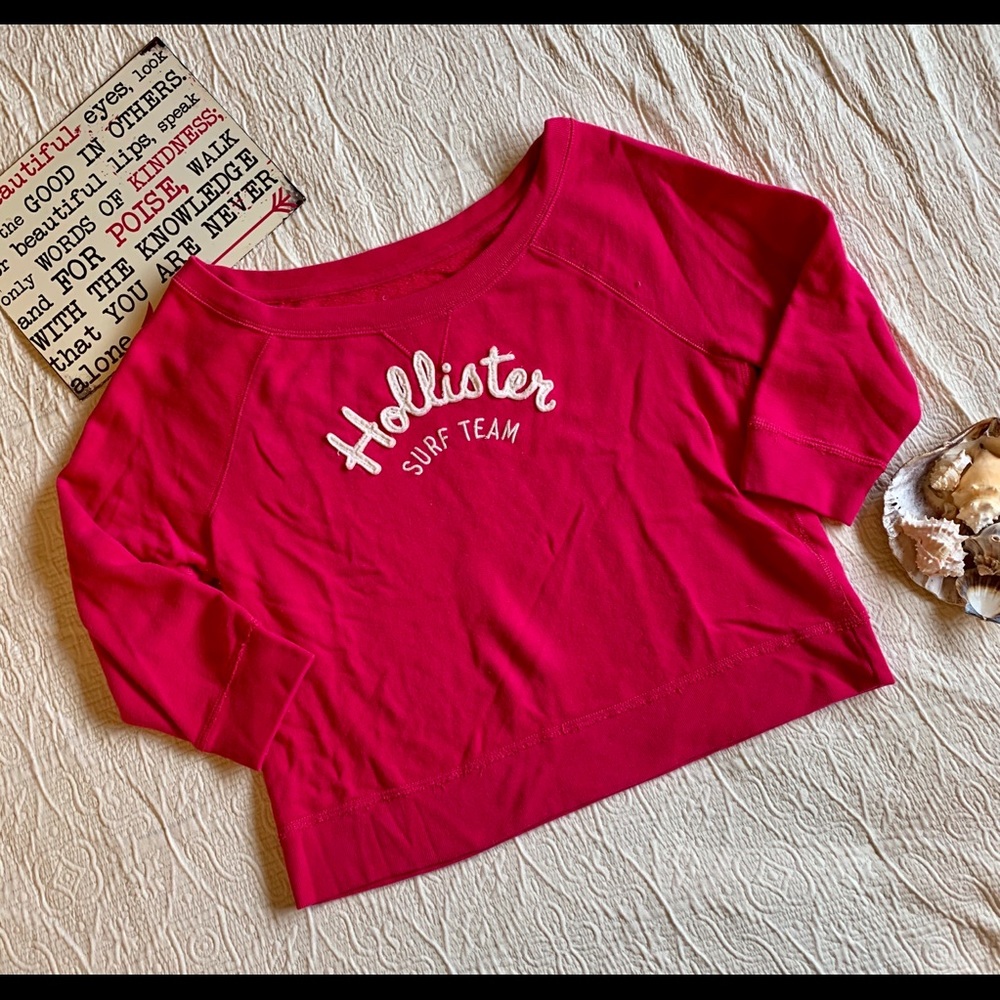 Hollister Cropped Off-the-Shoulder Sweatshirt